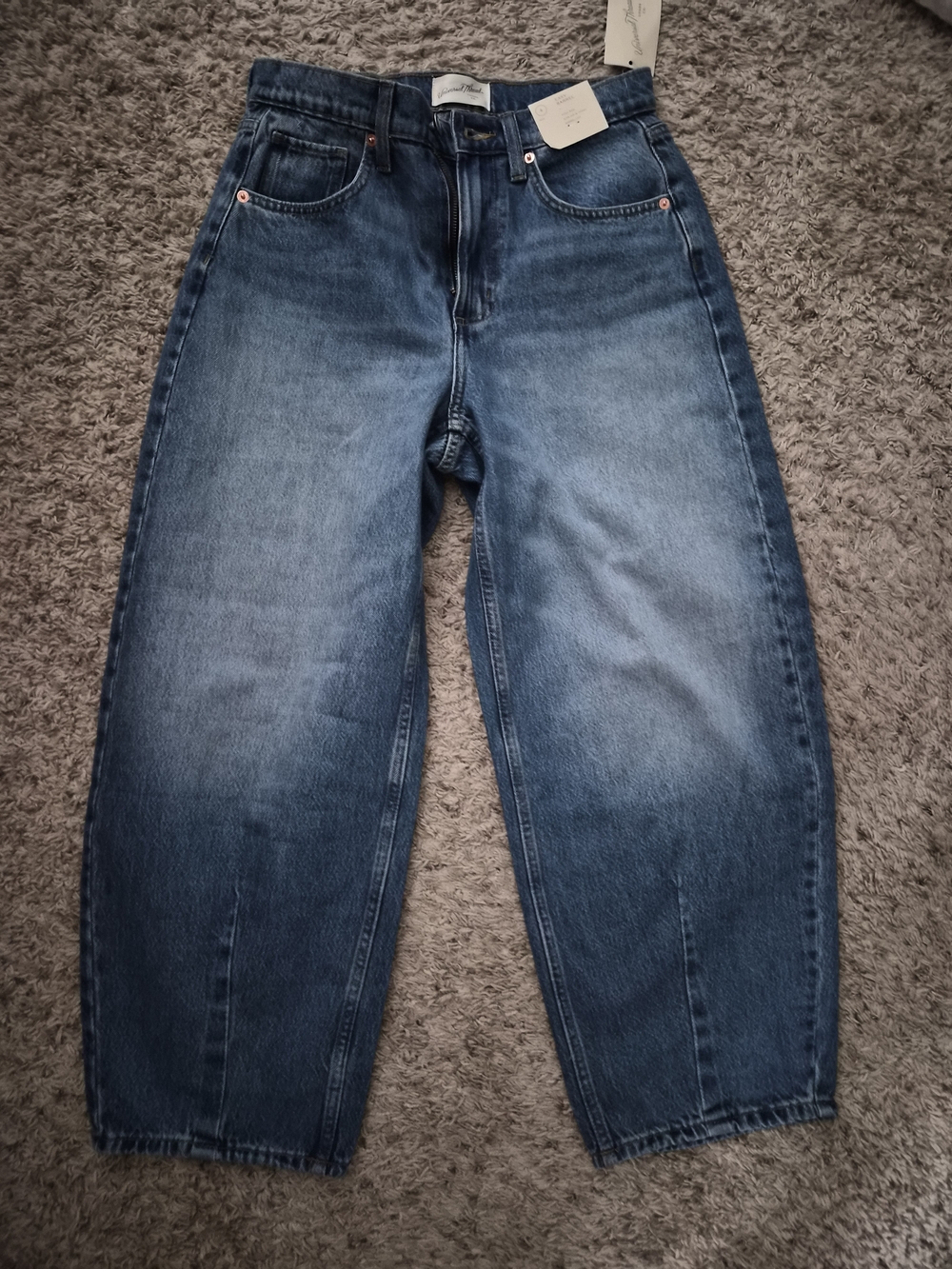 Barrel Jeans Universal Thread Blue Cropped Ankle Jeans